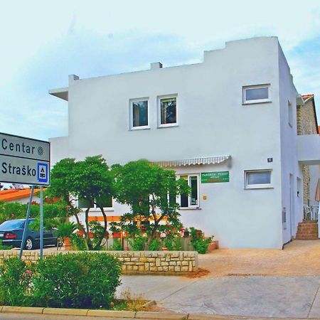 Apartments Panonija Novalja Exterior photo